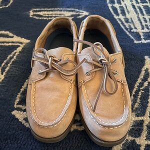Boys Sperry Boat shoes Size 3M only worn once